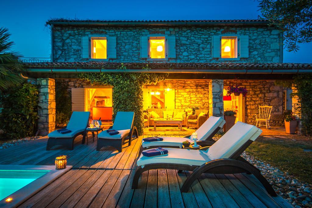 Villa Rea Umag Exterior photo