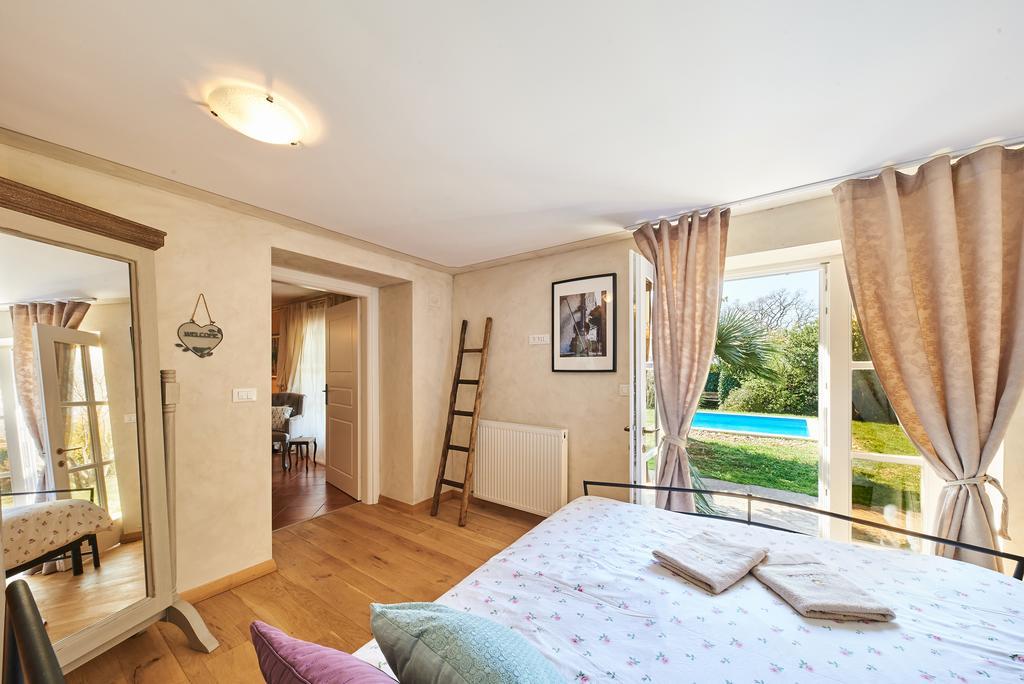 Villa Rea Umag Exterior photo